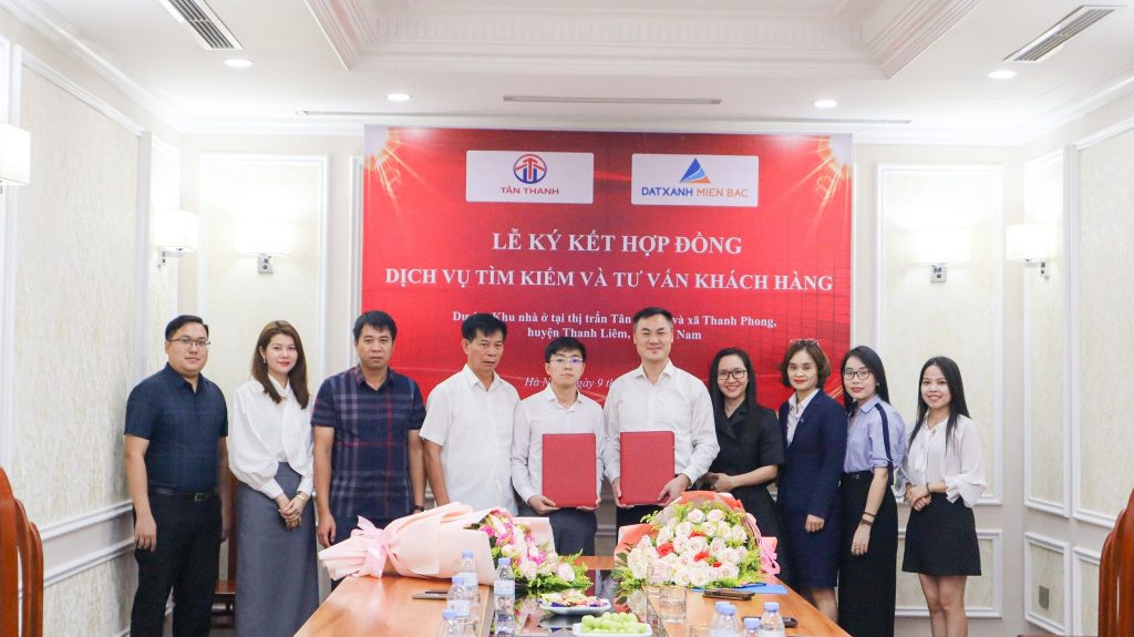 Lễ ký kết hợp tác chiến lược giữa Đất Xanh Miền Bắc và CĐT Dự án Tân Thanh - Hà Nam