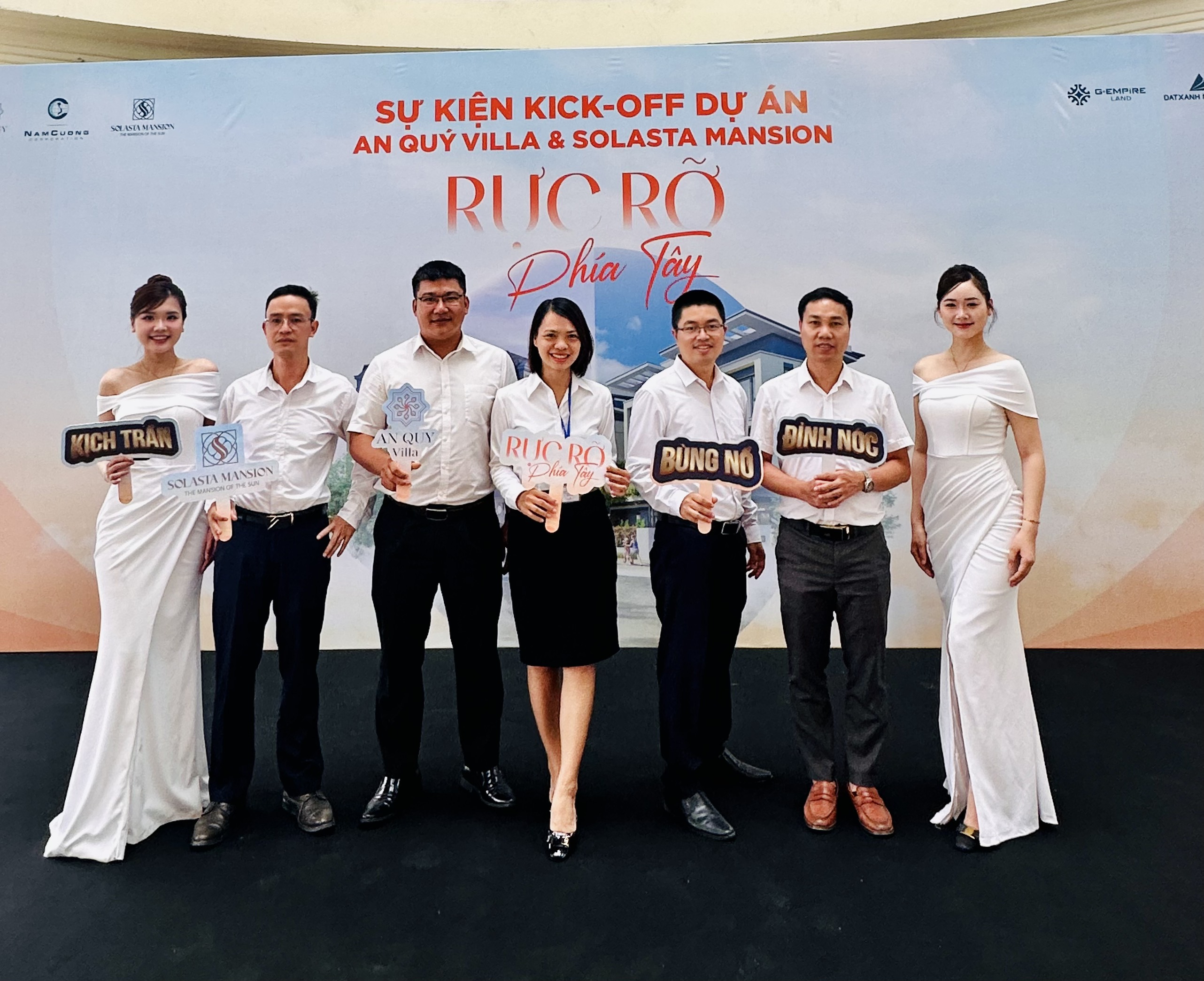 Chiến binh checkin tại Sự kiện Kickoff Dự án KĐT Dương Nội - Rực Rỡ Phía Tây