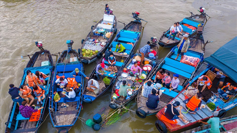 Chợ nổi Cái Răng - Phong vị đặc sắc Du lịch miền sông nước TP Cần Thơ