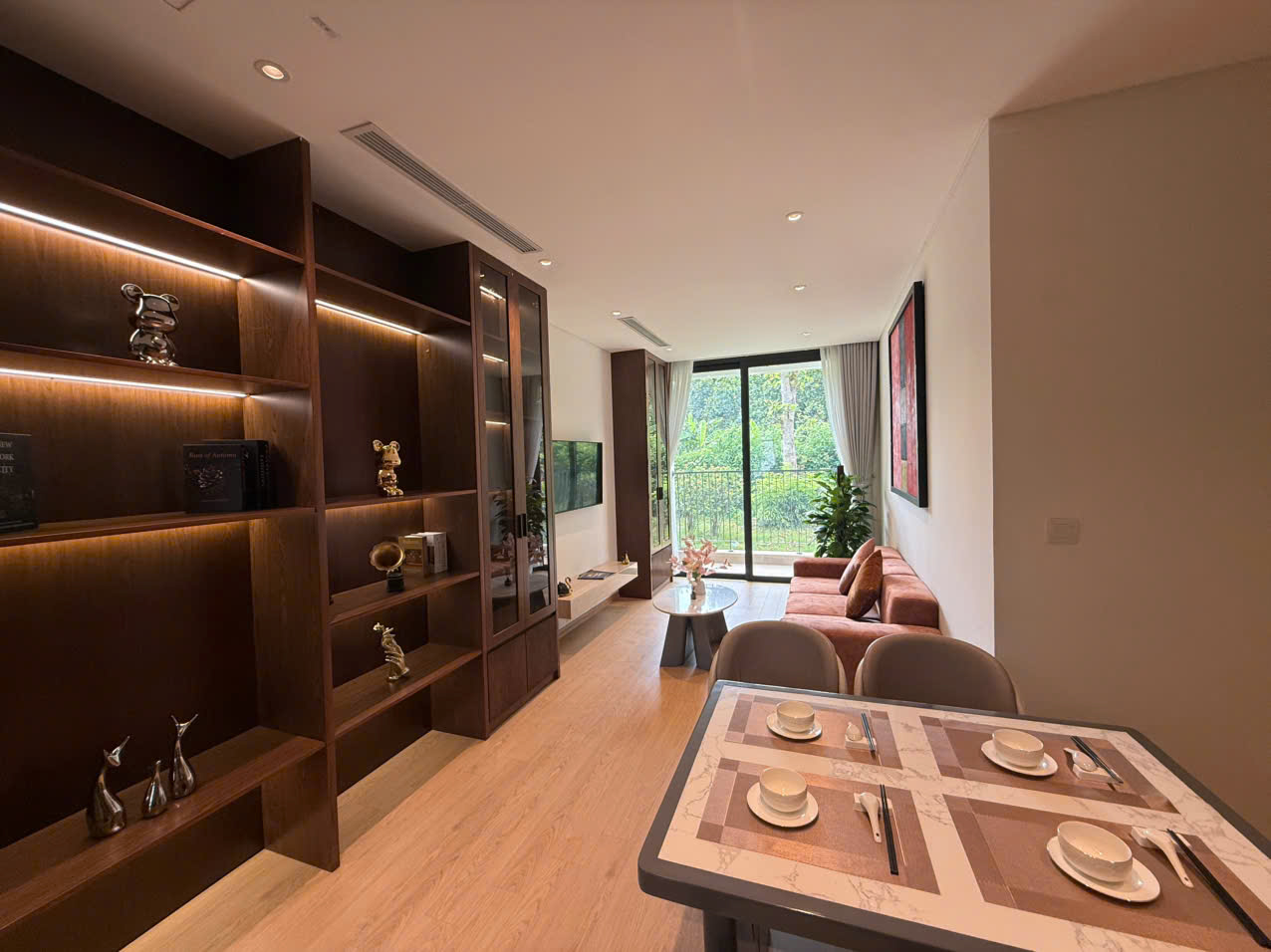 Phòng khách căn hộ 2 phòng ngủ 2 vệ sinh diện ích 68m2 - 70m2