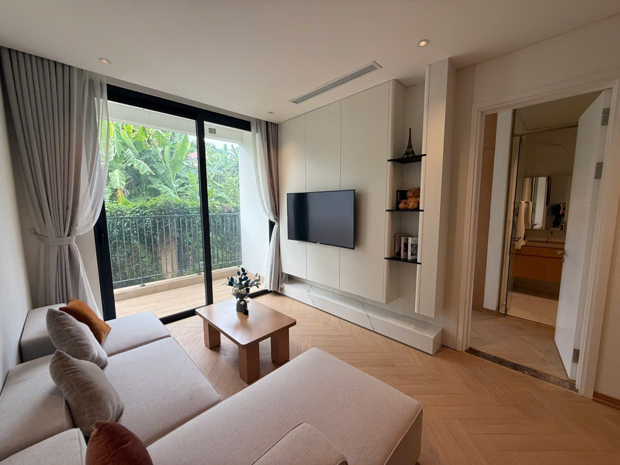Phòng khách căn hộ 3 phòng ngủ 2 vệ sinh diện ích 78m2 - 95m2